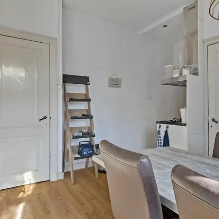 Authentic In Αλκμάαρ